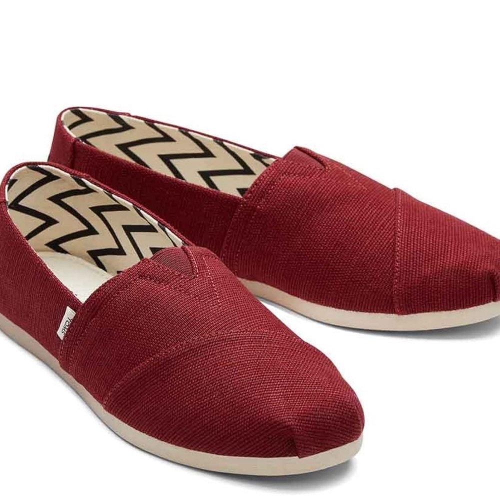 💄 TOMS Black Cherry Alpargata Heritage Slip On Flats